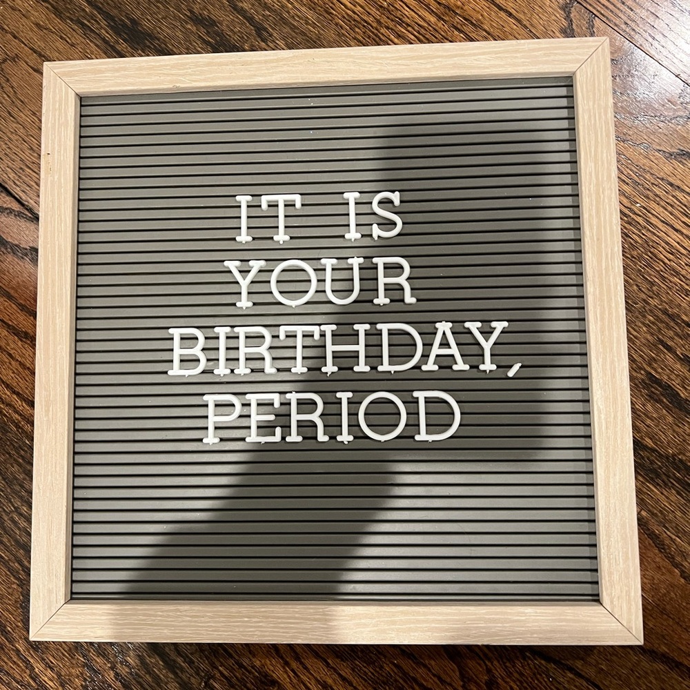 Letterboard sign